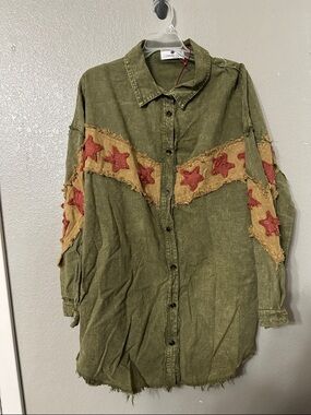 Olive Star-Accent Button-Front Jean Jacket